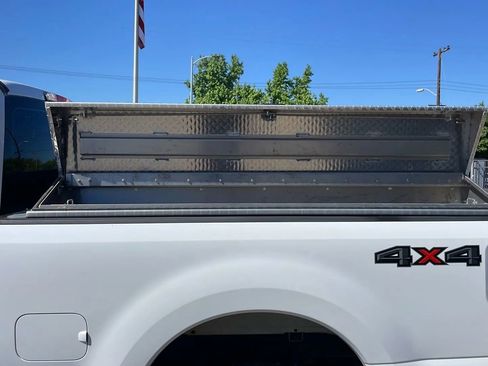 Used 2019 Ford F250 XL w/ STX Appearance Package AWD/4WD image 21