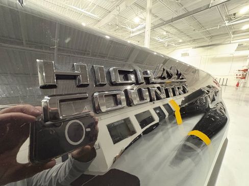 Used 2024 Chevrolet Silverado 2500 High Country w/ High Country Premium Package image 67