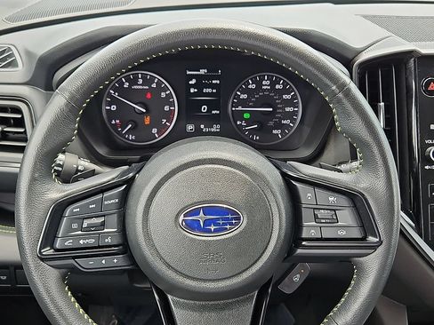 Used 2024 Subaru Ascent Onyx Edition AWD/4WD image 19