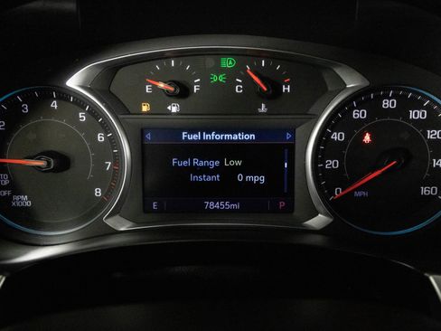 Used 2021 Chevrolet Traverse LT w/ LPO, Floor Liner Package image 29