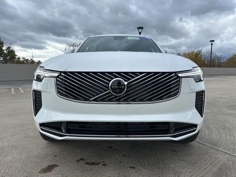 New 2026 Volvo XC90 B6 Plus w/ Protection Package Premier image 2