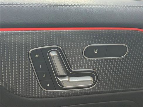 Certified 2022 Mercedes-Benz GLB 250 GLB 250 image 9