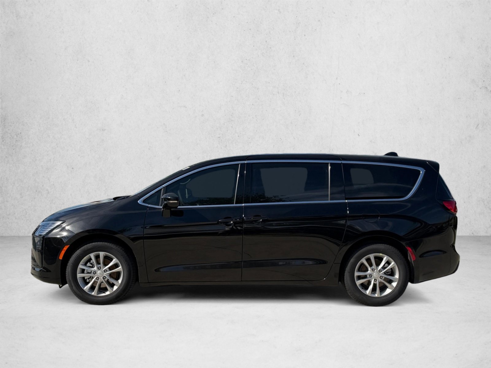 New 2027 Chrysler Pacifica Select FWD image 8