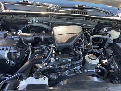 Used 2018 Toyota Tacoma SR5 image 37