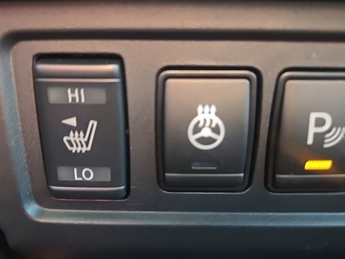 New 2026 Nissan Frontier PRO-4X w/ Pro-4x Convenience Package image 26