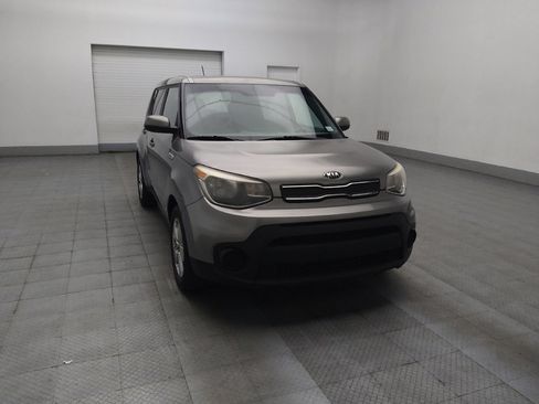 Used 2018 Kia Soul FWD image 13