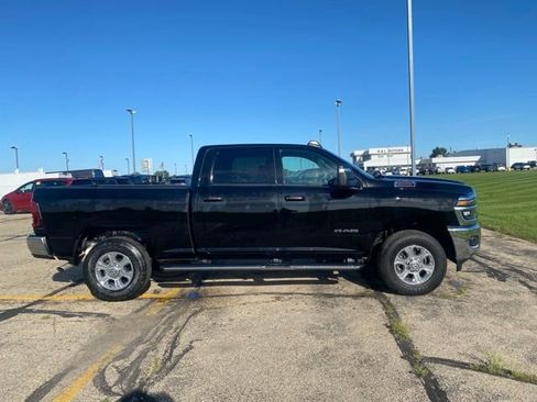 Certified 2026 RAM 2500 Big Horn AWD/4WD image 2