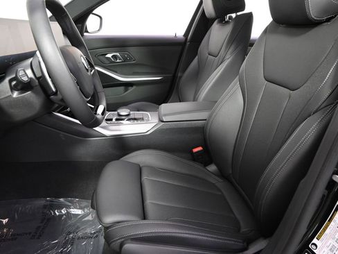 Used 2025 BMW 330i xDrive Sedan image 13