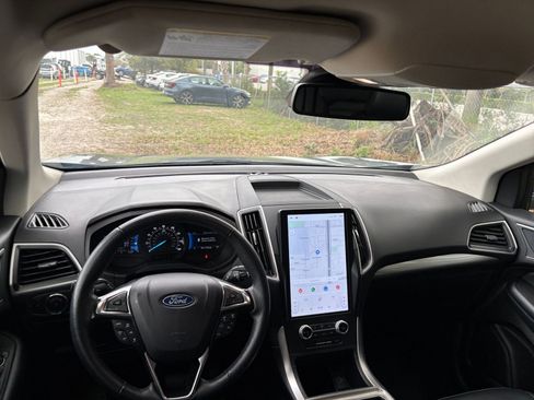 Used 2024 Ford Edge SEL image 34