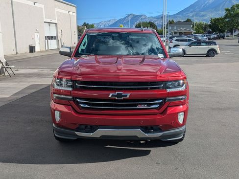 Used 2018 Chevrolet Silverado 1500 LTZ Z71 w/ LTZ Plus Package AWD/4WD image 11