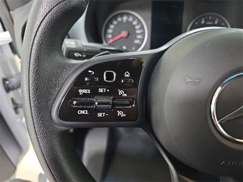 Used 2024 Mercedes-Benz Sprinter 2500 image 13