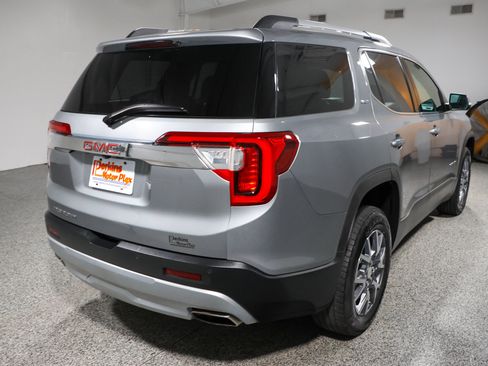 Used 2023 GMC Acadia SLT w/ Technology Package FWD image 7