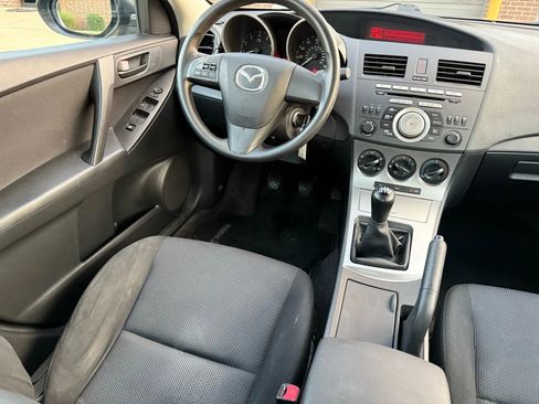Used 2010 MAZDA MAZDA3 i Sport image 8