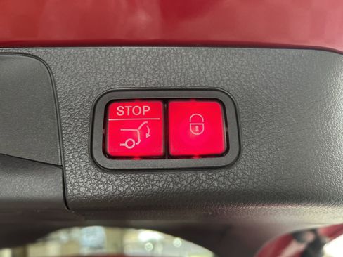 Used 2020 Mercedes-Benz GLB 250 GLB 250 image 13