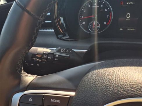 Used 2022 Kia K5 GT-Line image 38