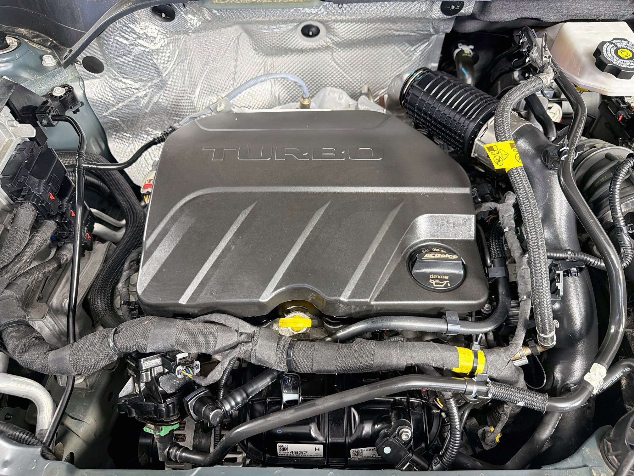 Used 2025 Chevrolet Trax LT FWD image 32