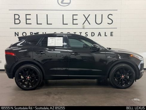 Used 2019 Jaguar E-PACE SE AWD/4WD image 3