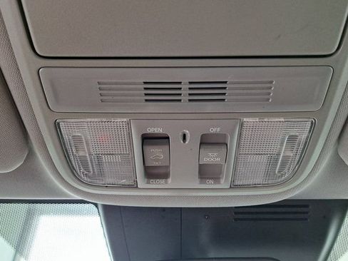 Used 2021 Honda CR-V EX image 19