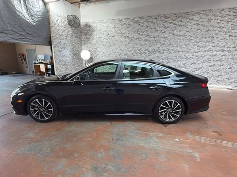 Used 2022 Hyundai Sonata Limited FWD image 4