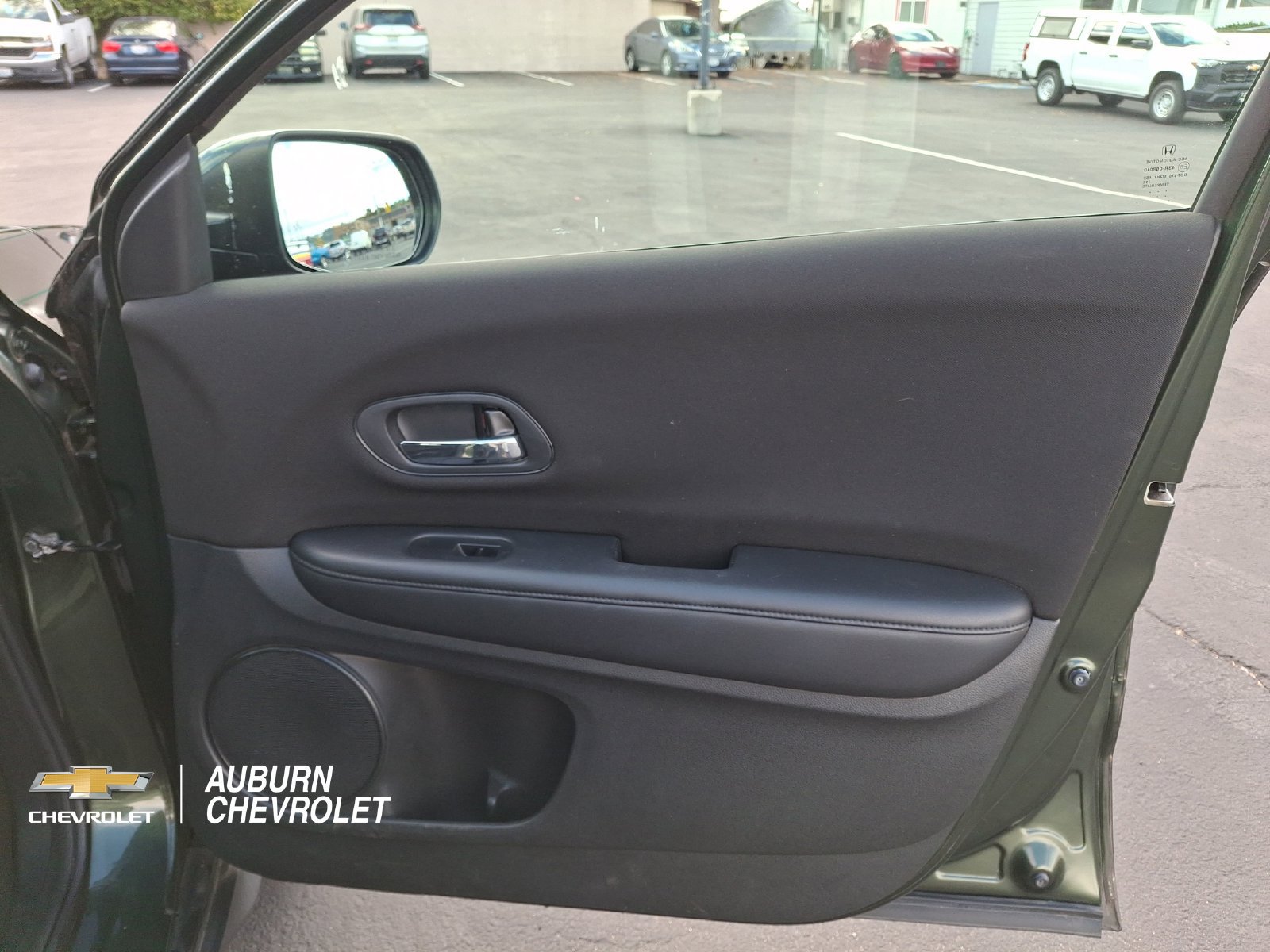 Used 2017 Honda HR-V LX image 21