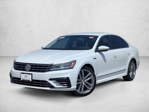 Used 2017 Volkswagen Passat 1.8T R-Line w/ R-Line Lighting Package FWD image 1