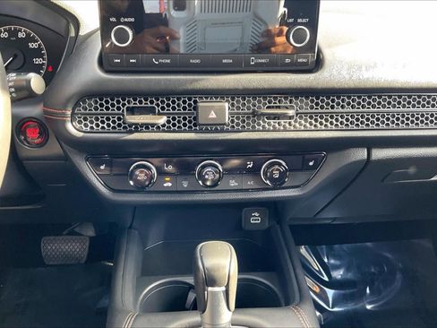 Used 2024 Honda HR-V Sport image 28