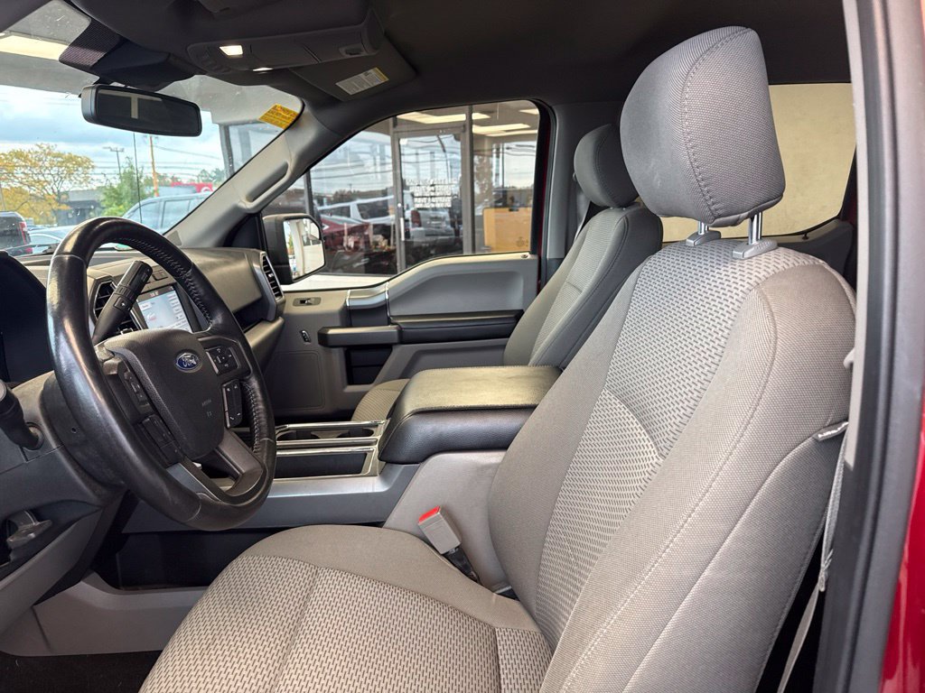 Used 2019 Ford F150 XLT w/ Equipment Group 302A Luxury AWD/4WD image 11