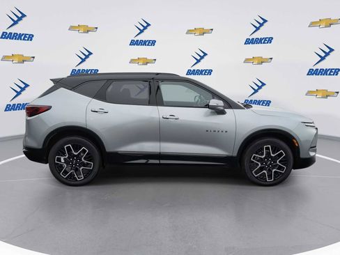 Used 2023 Chevrolet Blazer RS w/ Enhanced Convenience Package image 9