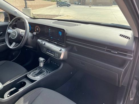 Used 2026 Hyundai Kona SEL Sport FWD image 12