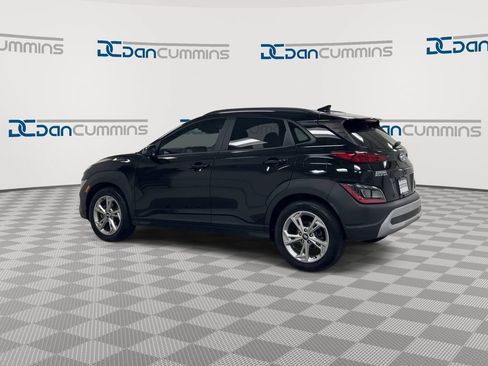 Used 2022 Hyundai Kona SEL FWD image 6