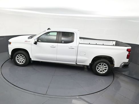 Used 2019 Chevrolet Silverado 1500 LT w/ All-Star Edition image 13