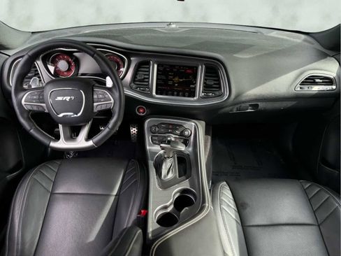 Used 2016 Dodge Challenger SRT Hellcat image 7