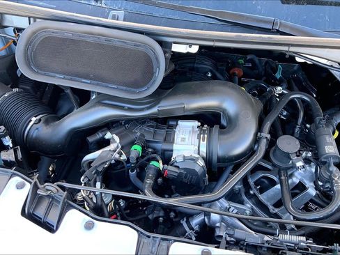 New 2026 Ford Transit 250 148 Medium Roof w/ Load Area Protection Package image 17