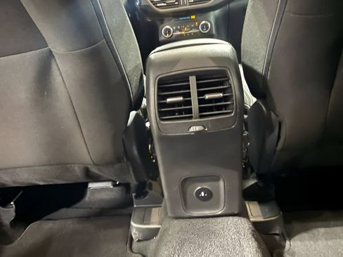 Used 2024 Ford Escape Active AWD/4WD image 33