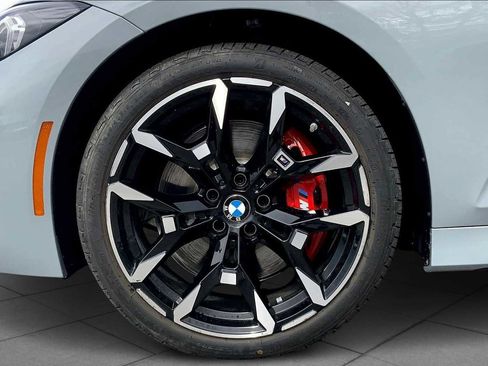 Used 2026 BMW 330i xDrive Sedan w/ M Sport Package image 11