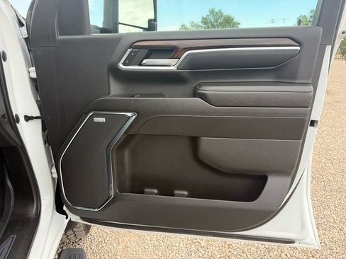 Used 2024 GMC Sierra 2500 SLT w/ SLT Convenience Package AWD/4WD image 13