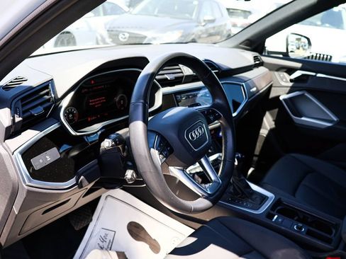 Used 2022 Audi Q3 2.0T Premium Plus AWD/4WD image 3