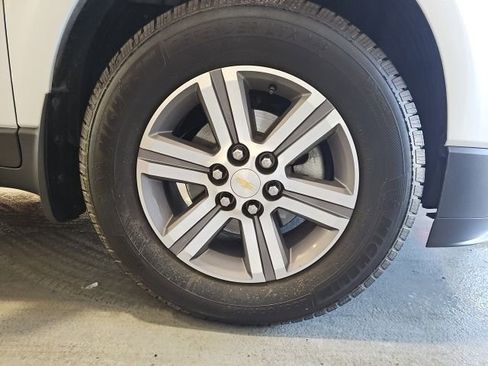 Used 2017 Chevrolet Traverse LT AWD/4WD image 26