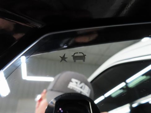 Used 2025 GMC Yukon Denali image 73