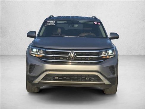 Used 2023 Volkswagen Atlas SE FWD image 2