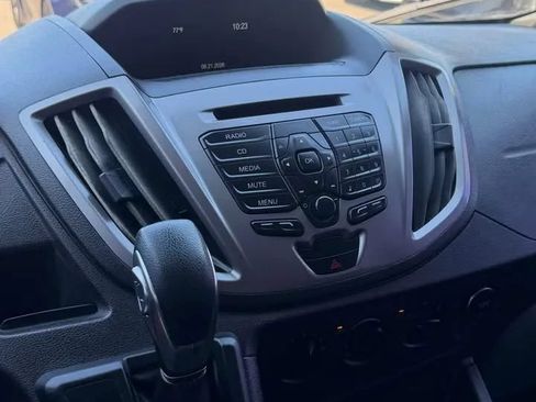 Used 2018 Ford Transit 350 XLT RWD image 7