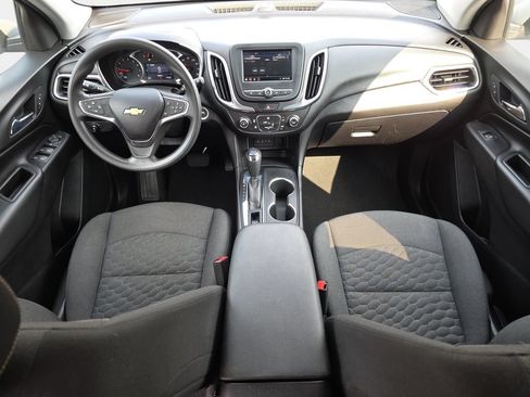 Used 2019 Chevrolet Equinox LT w/ LPO, Floor Liner Package FWD image 9