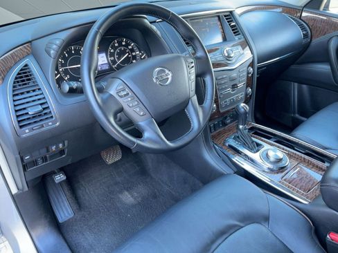 Used 2020 Nissan Armada SL w/ Premium Package image 4