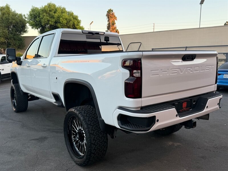 Used 2021 Chevrolet Silverado 3500 High Country AWD/4WD image 8