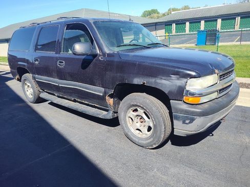 Used 2004 Chevrolet Suburban LS w/ Safe And Secure Package AWD/4WD image 5