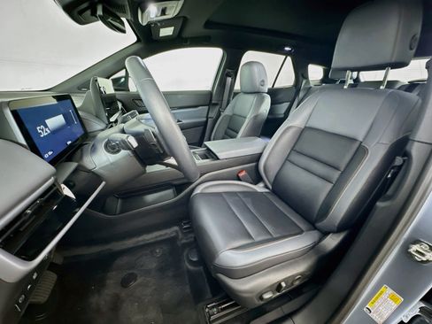 Used 2025 Honda Prologue Touring image 13