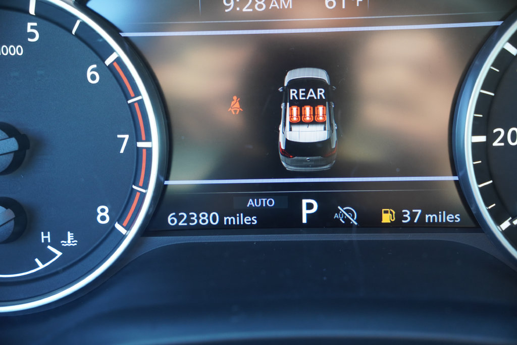 Used 2025 Nissan Rogue SV AWD/4WD image 33