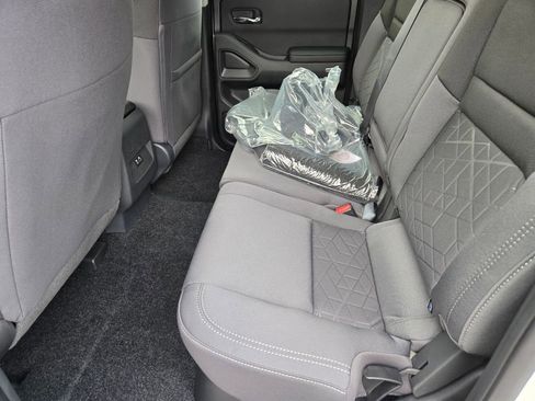 New 2026 Nissan Frontier SV w/ SV Convenience Package image 7