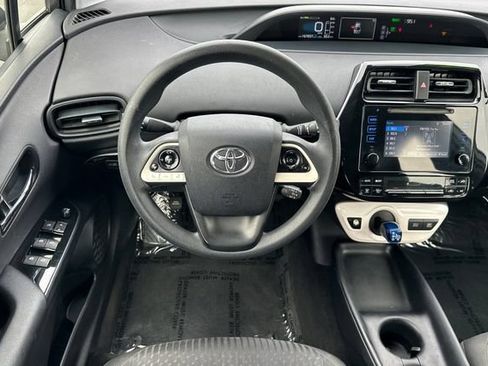 Used 2016 Toyota Prius Two FWD image 16