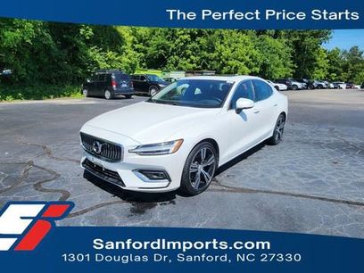 Used 2022 Volvo S60 B5 Inscription w/ Advanced Package